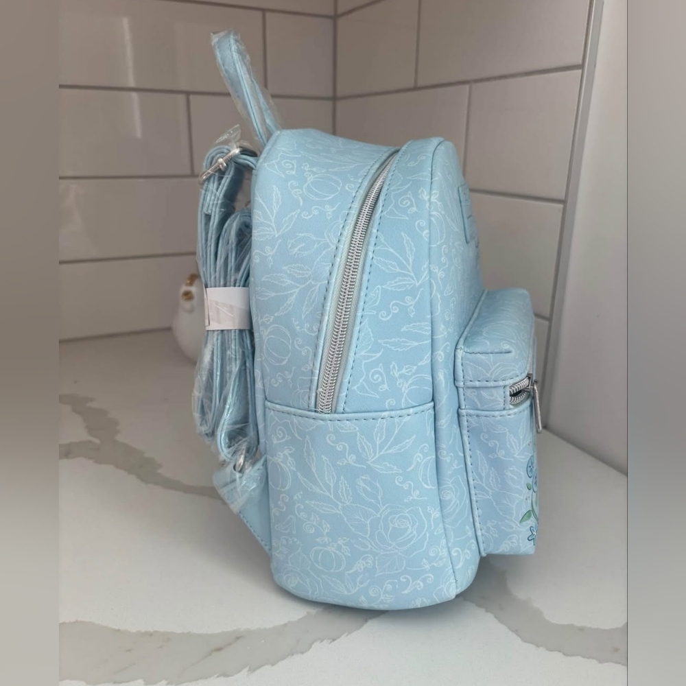 brand new with tag Loungefly Disney Cinderella Sketch Mini Backpack - Picture 9 of 11